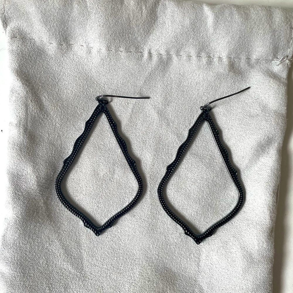 Kendra Scott Sophee hoop earrings